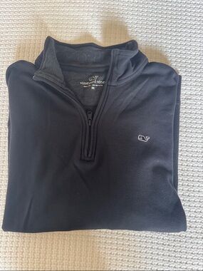 Vineyard Vines Men's Black Quarter Zip Pullover